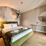 Castello By Mediterra Апарт-готель 3*