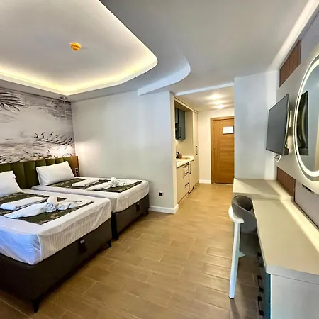 Castello By Mediterra Апарт-готель 3*