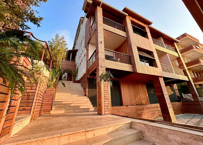 Castello By Mediterra