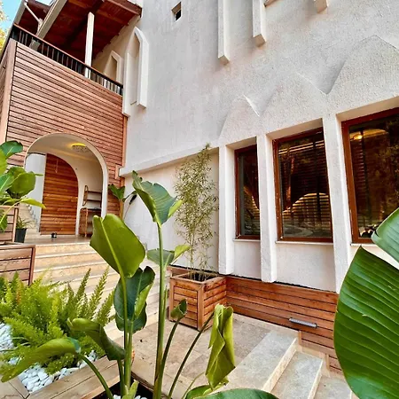 Castello By Mediterra Apartahotel 3*